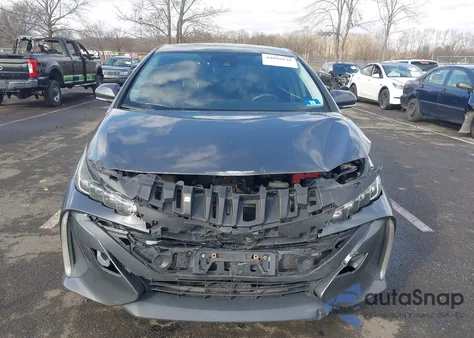 2017 Toyota Prius Prime Premium из США, поврежденный, VIN JTDKARFP8H3056423